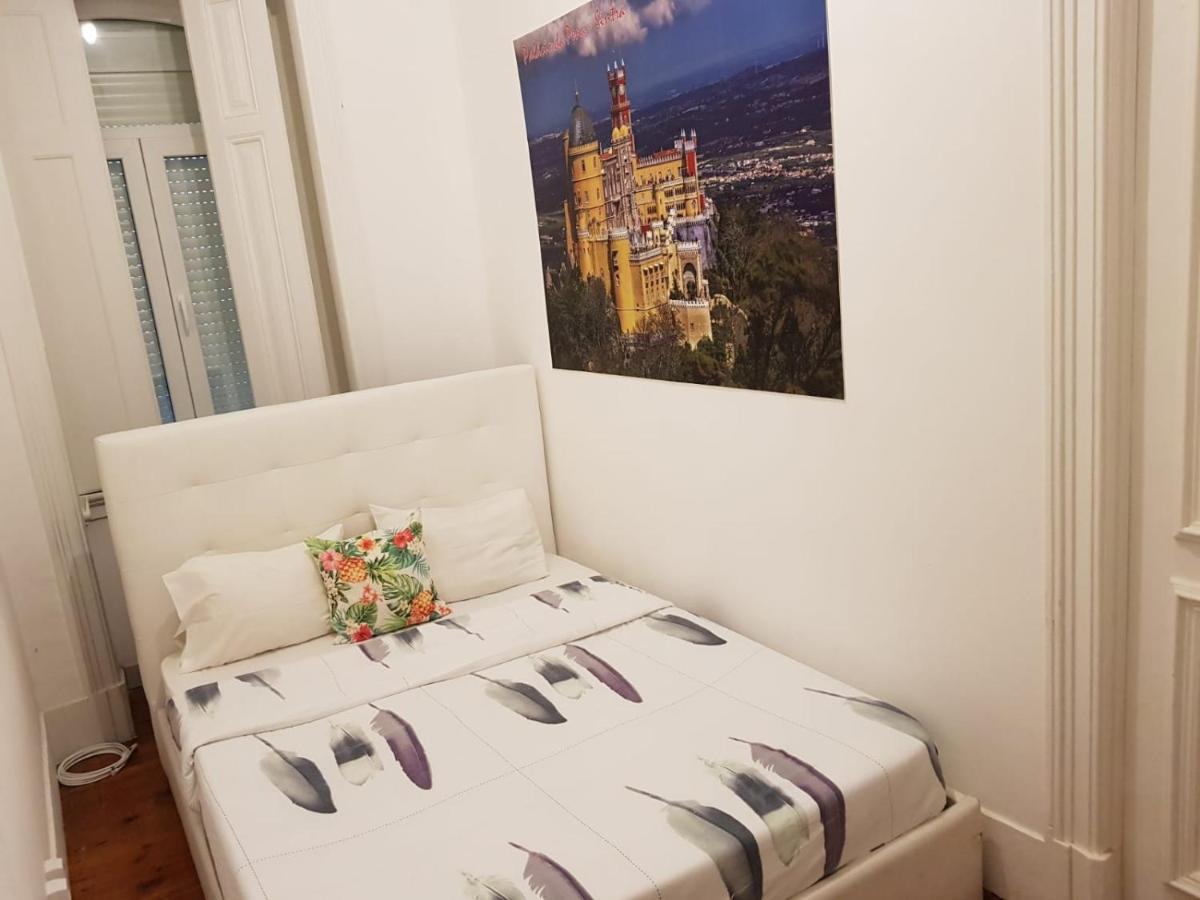 7 Luz Hostel Лиссабон Экстерьер фото
