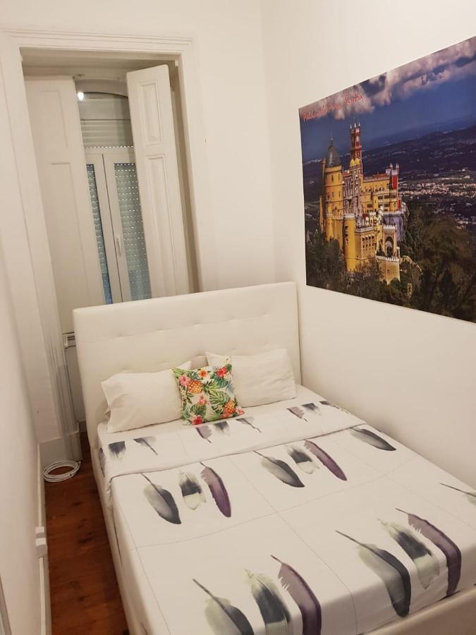 7 Luz Hostel Лиссабон Экстерьер фото